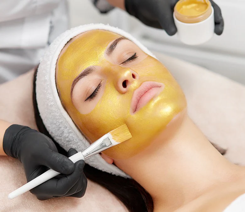 Luxury Home-to-Home Beauty Services in Brooklyn - Facials, Waxing, Threading & More